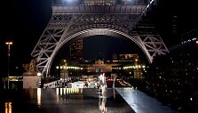 &bdquo;Yves Saint Laurent&ldquo; 2019 m. pavasario ir vasaros kolekcijos pristatymas