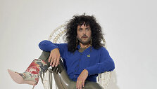 &bdquo;Vivienne Westwood&ldquo; 2021 m. pavasario ir vasaros kolekcijos modelis