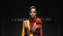 &bdquo;Raffaella Curiel&ldquo; 2016 m. pavasario-vasaros auk&scaron;tosios mados kolekcija 