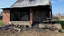 Po gaisro Mažeikių rajone&scaron;eima liko be namų