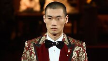  &bdquo;Dolce & Gabbana&ldquo; 2019&ndash;2020 m. rudens ir žiemos kolekcijos modelis