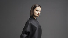&bdquo;Julia Janus&ldquo; kolekcijos &bdquo;Atspindžiai&ldquo; modelis