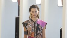 &bdquo;Chloe&ldquo; 2019 m. pavasario ir vasaros kolekcijos modelis