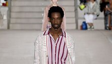 &bdquo;Missoni&ldquo; 2020 m. pavasario ir vasaros kolekcijos modelis