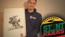 Lietuvos &scaron;imtmečio proga &ndash; &bdquo;Vytis&ldquo;, sukurtas pasitelkus &bdquo;Kawasaki&ldquo; motociklą.