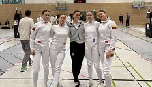 I&scaron; kairės: Grytė Sto&scaron;kutė, Patricija Vitonė, trenerė Viktė Ažukaitė, Juliana Ewert ir Neida Maziliauskaitė