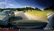 Ma&scaron;inos nesidūrė tik per plauką