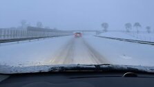 Užsnigta autostrada nuo Gdansko link Torūnės