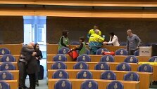 Nyderlandų parlamentarus sukrėtė incidentas