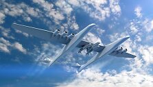 &bdquo;Stratolaunch&ldquo; varomas &scaron;e&scaron;iais, &bdquo;Boeing 747&ldquo; naudojamais Pratt & Whitney varikliais