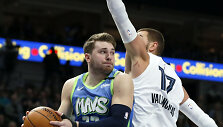 Luka Dončičius ir Jonas Valančiūnas
