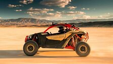 Taip atrodo South Racing kompanijos Dakaro raliui paruo&scaron;tas Can-Am Maverick X3