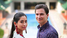 Princesė Tunku Tun Aminah ir jos vyras Dennisas Muhammadas Abdullah