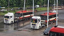 Vilnius Ukrainai humanitarinei pagalbai perdavė du troleibusus 