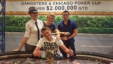Gytis Bernatavičius su bičiuliais po laimėjimo Kipre / meritpoker.com nuotr.