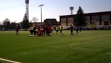 Aik&scaron;tėje sukniubęs Kęstutis Iva&scaron;kevičius