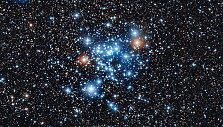 Kentauro žvaigždyne esančiame žvaigždių spiečiuje &bdquo;NGC 3766&rdquo; astronomai atrado naujo tipo kintančių žvaigždių grupę.