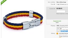 Kinas &bdquo;eBay&ldquo; parduoda &bdquo;Lietuvos vėliavos spalvų vyri&scaron;ką apyrankę&ldquo;.