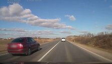 Vaizdo registratoriumi nufilmuotas kelių chuliganas užsitraukė baudą