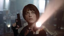 Selma Blair iki &scaron;iol negali pamir&scaron;ti filmavimosi juostoje &bdquo;Pragaro vaikis: aukso armija&ldquo;.
