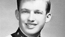 Donaldas Trumpas (1964 m.)