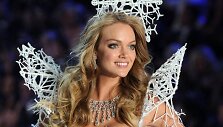 Lindsay Ellingson &scaron;venčia 29-ąjį gimtadienį