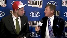 Jonas Valančiūnas ir Craigas Sageris