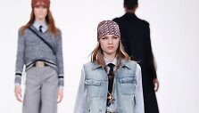&bdquo;Christian Dior&ldquo; 2020&ndash;2021 m. rudens ir žiemos kolekcijos modelis