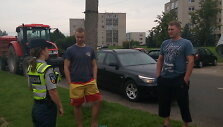 Kupi&scaron;kio pareigūnės bendravo su vietos ūkininkais