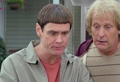 Jimas Carrey ir Jeffas Danielsas komedijoje „Bukas ir bukesnis 2“