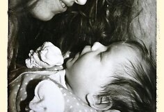 Dileta Meškaitė su mama Jolanta (2 savaitės)