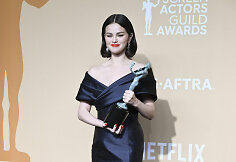  Selena Gomez SAG apdovanojimuose 2025