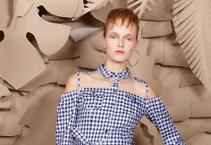 Roberto Kalinkino kolekcijos „Urban Jungle“ modelis