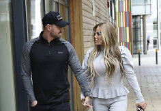 Carlas Woodsas ir Katie Price