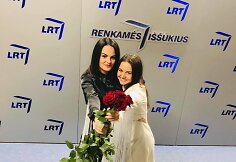 Ruslanas Kirilkinas su seserimis Viktorija ir Oksana