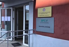 Renginių industrijos asociacija pristato vienkartinius puodelius ligoninėms