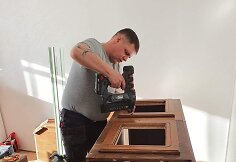 I&scaron; senos sekcijos gaminamas vaikų žaidimo namelis