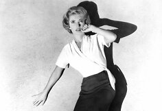 Ruta Lee (1961 m.)