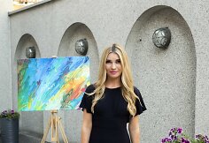 Žinomi žmonės rinkosi Į Nikitos Dulerain darbų parodą
