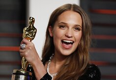 Seksualiausia užsienietė: &scaron;vedų&nbsp;aktorė&nbsp;Alicia Vikander