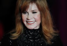 Stefanie Powers
