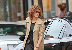 Jennifer Lopez serialo „Shades of Blue“ filmavimo aikštelėje