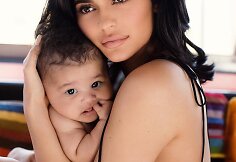 Kylie Jenner su dukra Stormi