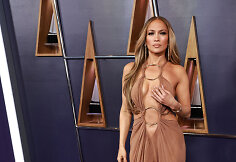 Violetinis „American Music Awards 2025“ kilimas