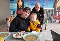 Nadia su sūneliu Nikita