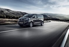 &bdquo;Peugeot&ldquo; pristatė elektrinį autobusiuką