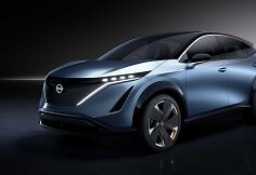 Naujasis elektrinis SUV NISSAN ARIYA