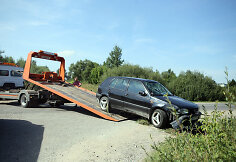 „Volkswagen Golf“ nuslydo nuo kelio