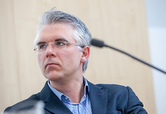 Ainius La&scaron;as