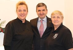 Kristina Mik&scaron;ytė su mama Natalija